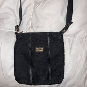 Tommy Hilfiger Crossbody